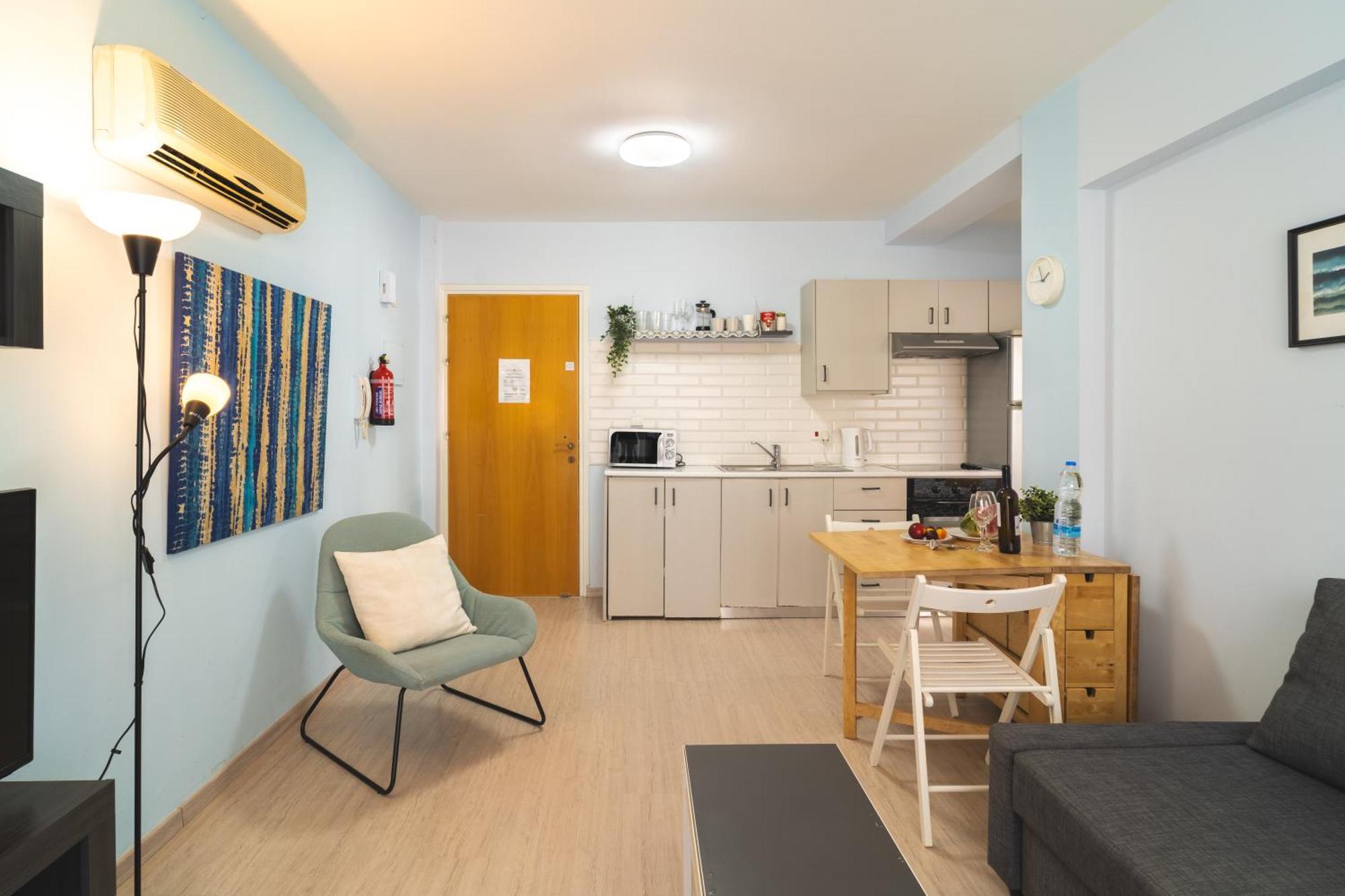 Helios Mackenzie One Bedroom Flat Larnaka Exterior foto