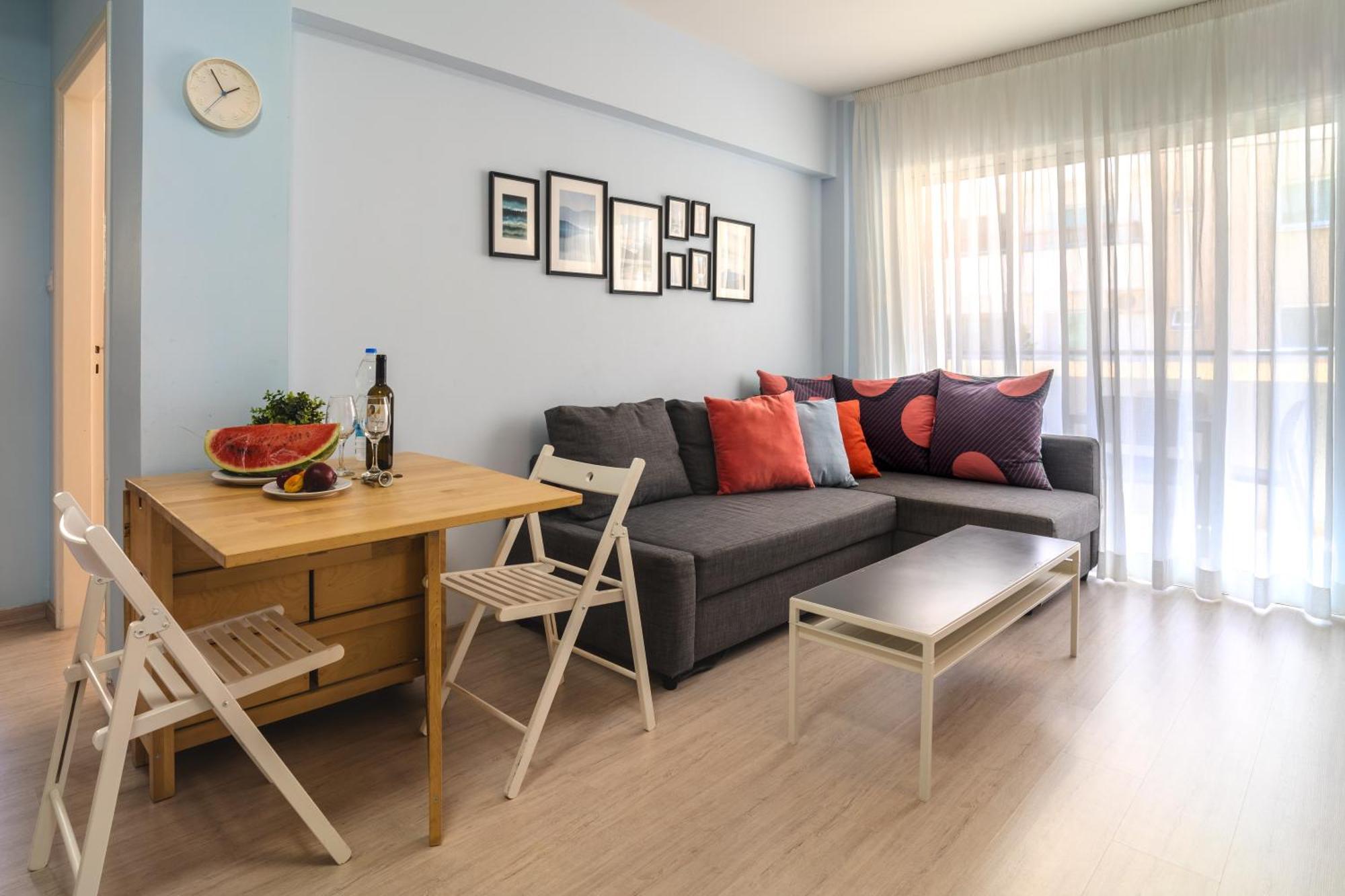 Helios Mackenzie One Bedroom Flat Larnaka Exterior foto